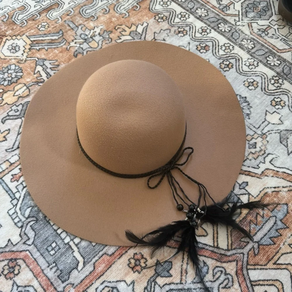 Camel Wide Brim Hat Black Feather Trim Boho Free People Look
